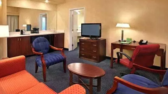 Courtyard by Marriott Norwich | Connecticut - Mystic - New London (ve civarı) - Norwich