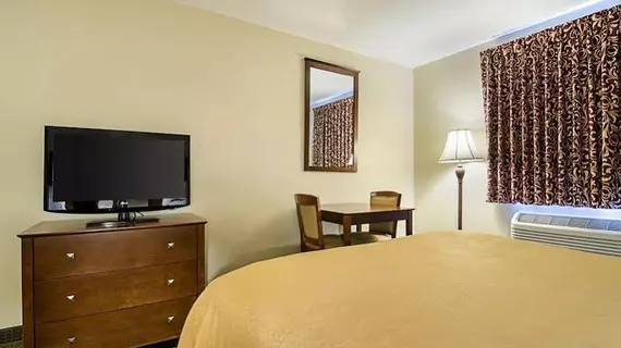 Quality Inn Hays | Kansas - Hays (ve civarı) - Hays