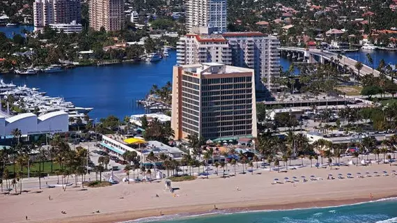 Courtyard By Marriott Fort Lauderdale Beach | Florida - Fort Lauderdale (ve civarı) - Fort Lauderale