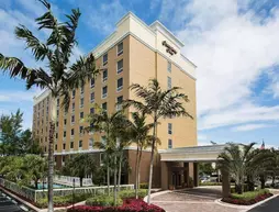 Hampton Inn by Hilton Hallandale Beach Aventura | Florida - Fort Lauderdale (ve civarı) - Hallandale Beach