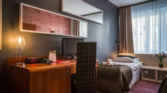 Hotel Delta | Küçük Polonya Voyvodalığı - Krakow (ve civarı) - Krakow