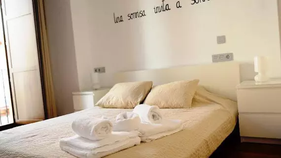 APARTAMENTOS TORRE DE LA PLATA | Andalucia - Seville İli - Sevilla - Casco Antiguo