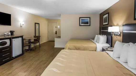 Quality Inn & Suites | Tennessee - Gatlinburg - Pigeon Forge (ve civarı) - Gatlinburg