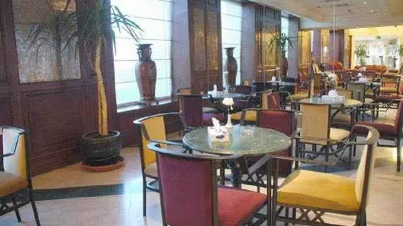 Dana Plaza Hotel | Amman İli - Amman (ve civarı) - Amman