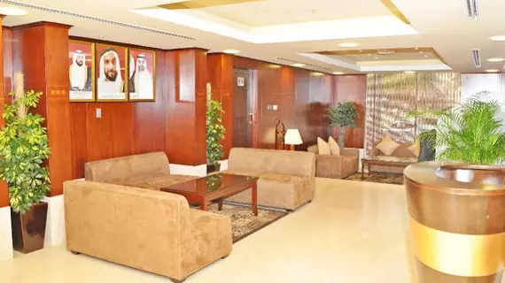 Ramee Royal Hotel Apartments Abu Dhabi. | Dubai - Dubai