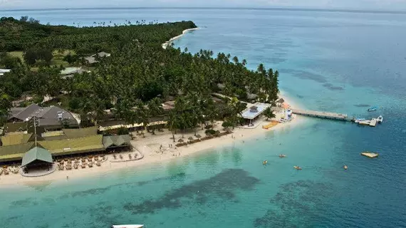 Plantation Island | Batı Grubu - Malolo Lailai Adası