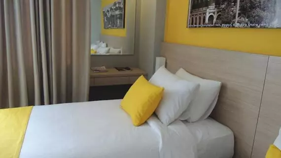 ParagonBiz Hotel | West Java - Cakarta (ve civarı) - Curug - Binong