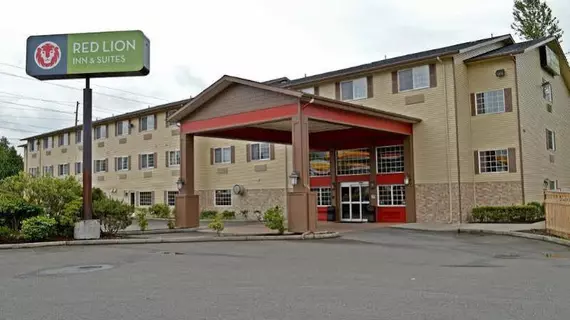 Red Lion Inn & Suites Kent | Washington - Seattle (ve dolayları) - Kent