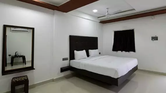 Sea Shore Beach Resort | Goa - Kuzey Goa - Calangute