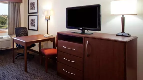 AmericInn Lodge and Suites - Oswego | İllinois - Oswego