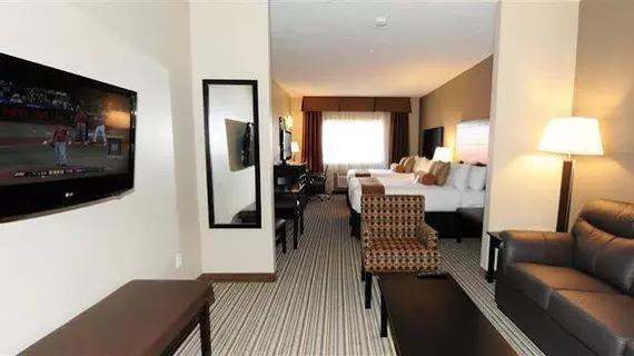 Best Western Plus Peace River Hotel & Suites | Alberta - Peace River (ve civarı) - Peace River