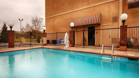 Best Western River City Hotel | Alabama - Huntsville (ve civarı) - Decatur