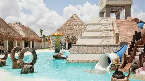 Finest Playa Mujeres by Excellence Group - All inclusive | Quintana Roo - Benito Juárez - Cancun (ve civarı) - Playa Mujeres