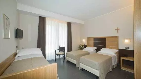 Hotel Vittoria | Puglia - Foggia (il) - San Giovanni Rotondo