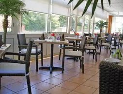 Inter-Hotel Le Regina | Occitanie - Pyrenees-Orientales (Doğu Pireneler) - Canet-en-Roussillon - Canet-Plage