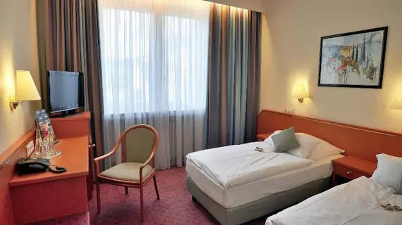 Centro Hotel Esplanade | Kuzey Ren-Westfalia - Düsseldorf (ve civarı) - Düsseldorf - Friedrichstadt