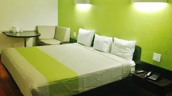 Baymont Inn and Suites Austin Highland Mall | Teksas - Austin (ve civarı) - Austin - North Loop