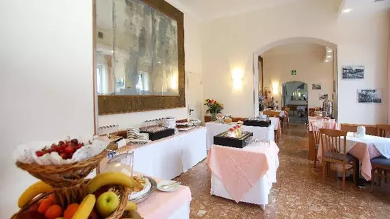 Hotel Elena | Liguria - Cenova (il) - Recco