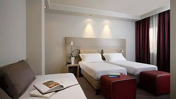 Smart Hotel Holiday | Venedik (ve civarı) - Mestre - Carpenedo