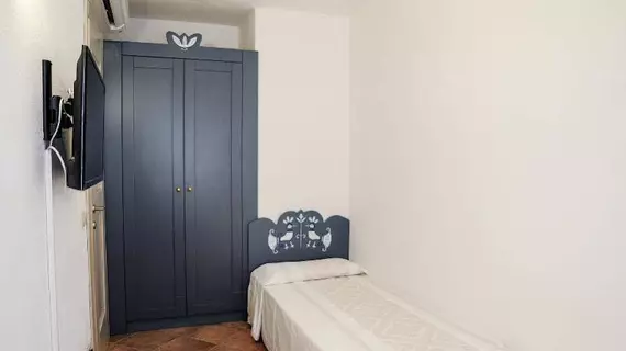 Elite Smeralda Room | Sardinya - Sassari - Olbia