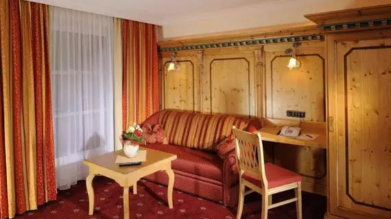 Best Western Alte Post | Tirol - Landeck (ve civarı) - Sankt Anton am Arlberg