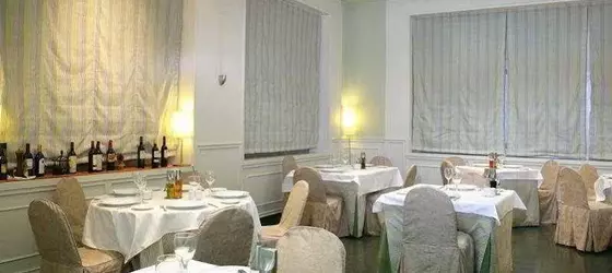 Kris Cazadora Hotel | Madrid Özerk Topluluğu - Madrid (ve civarı) - Madrid