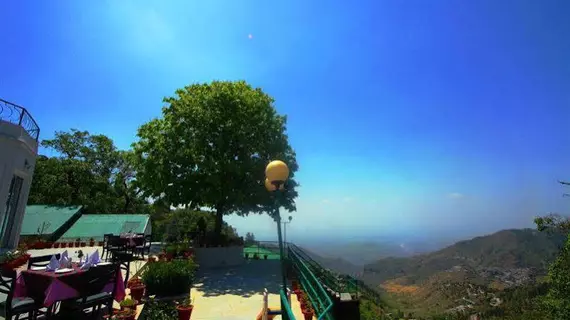 Country Inn | Uttarkand - Dehra Dun Bölgesi - Dehradun - Mussoorie