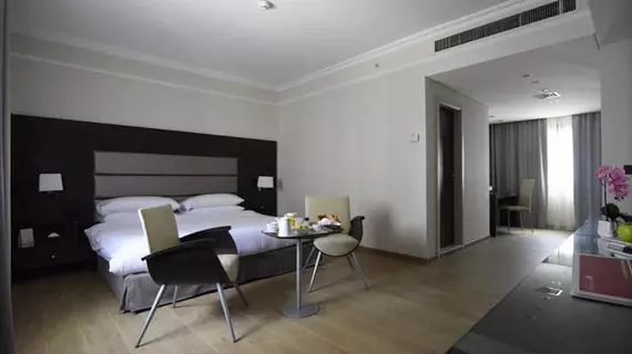 Ramada By Wyndham Downtown Beirut | Beyrut (ve civarı) - Beyrut Merkez Bölgesi