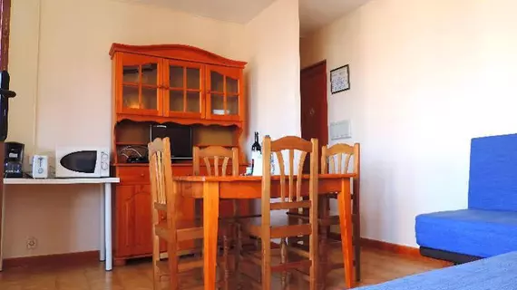 Apartamentos Vistalmar Mallorca | Balearic Adaları - Mayorka Adası - Campos - Migjorn