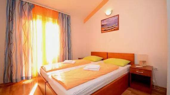 Apartments Stipe | Split-Dalmaçya - Podstrana