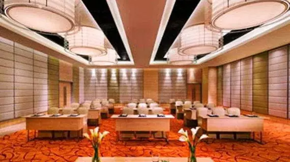 Courtyard by Marriott | Gujarat - Ahmedabad Bölgesi - Ahmedabad