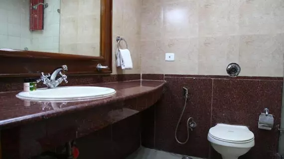 Fab Conclave Inn Nehru Place | Batı Delhi - Ulusal Eyalet Başkenti Delhi - Delhi (ve civarı) - Yeni Delhi