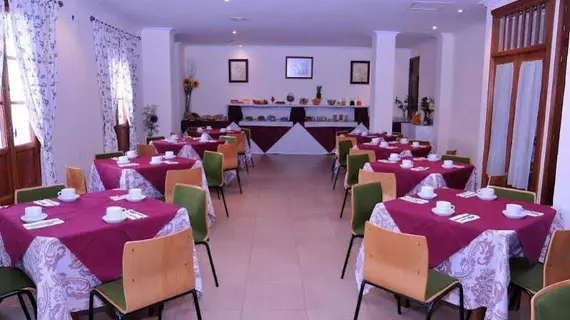 Hotel Los Castaños | Andalucia - Huelva (vilayet) - Sierra de Aracena - Aracena