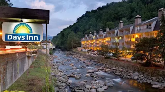 Days Inn Gatlinburg On The River | Tennessee - Gatlinburg - Pigeon Forge (ve civarı) - Gatlinburg