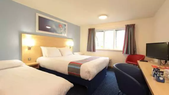 Travelodge Birmingham Central Broadway Plaza | West Midlands (ilçe) - Birmingham (ve civarı) - Birmingham - The Westside