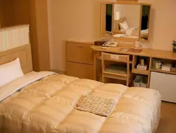 Hotel Route-Inn Nahatomariko | Okinava (idari bölge) - Kunigami - Okinawa (ve civarı) - Naha - Naha City Centre