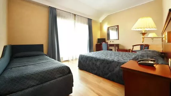 Hotel Terminal | Lombardy - Milano (ve civarı) - Milano - Merkez İstasyonu