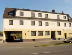 Das Reinisch Guesthouse | Lower Austria (Aşağı Avusturya) - Schwechat - Mannswoerth