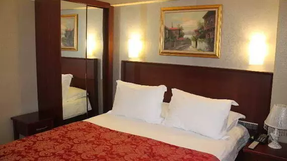 Regency World Suite  Hotel |  Istanbul  - Beyoğlu - Sütlüce Mahallesi