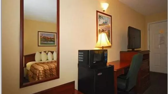 Quality Inn Decatur | Alabama - Huntsville (ve civarı) - Decatur