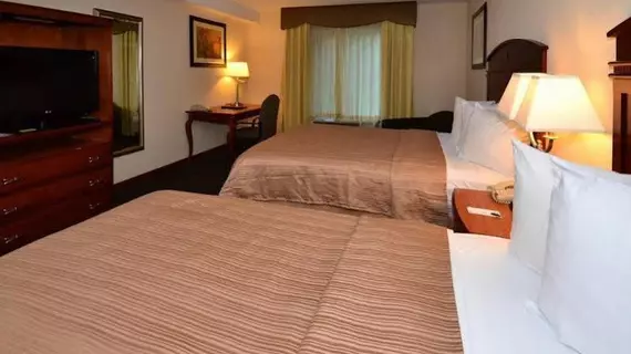 Quality Inn & Suites Northampton | Massachusetts - Springfield (ve civarı) - Northampton