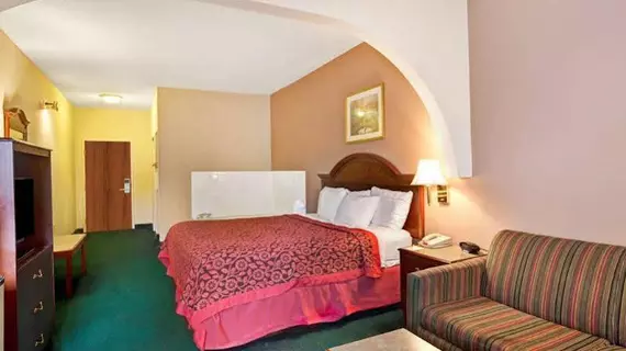 Days Inn & Suites Louisville Airport SW | Kentucky - Louisville (ve civarı) - Louisville