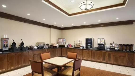 Country Inn & Suites by Radisson, Oklahoma City - Quail Springs, OK | Oklahoma - Oklahoma City (ve civarı) - Oklahoma