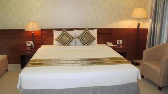 White Lotus Hotel | Binh Duong (vilayet) - Ho Şi Min Şehri (ve civarı) - Ho Chi Minh City - Quận 1 - Japon Mahallesi