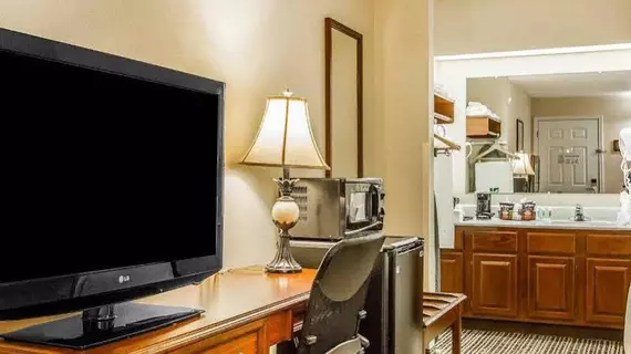 Quality Inn Scottsboro | Alabama - Scottsboro (ve civarı) - Scottsboro