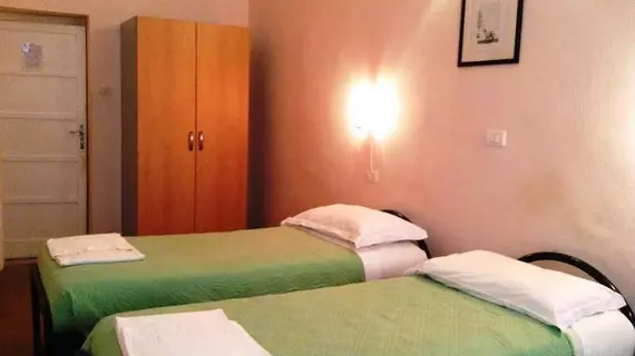 Hotel Bernheof | Liguria - Cenova (il) - Ponente - Cenova (ve civarı) - Cenova