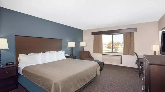 Americinn Lodge and Suites North Branch | Minnesota - North Branch (ve civarı) - North Branch