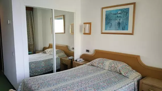 Hotel Beverly Playa | Balearic Adaları - Mayorka Adası - Calvia - Peguera