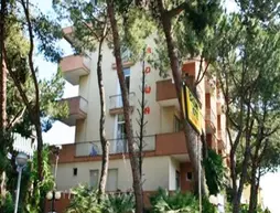 Residence Brown | Emilia-Romagna - Rimini - Marina Centro