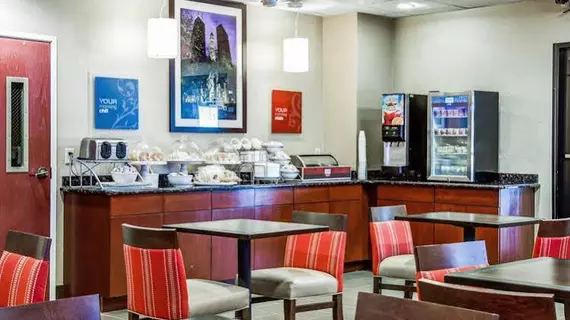 Comfort Suites Lombard/Addison | İllinois - Lombard